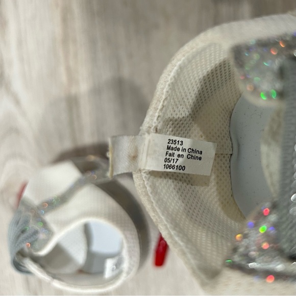 Build A Bear Workshop Silver White Sparkle Shoes Red Roller Skates Attachment - Picture 4 of 7